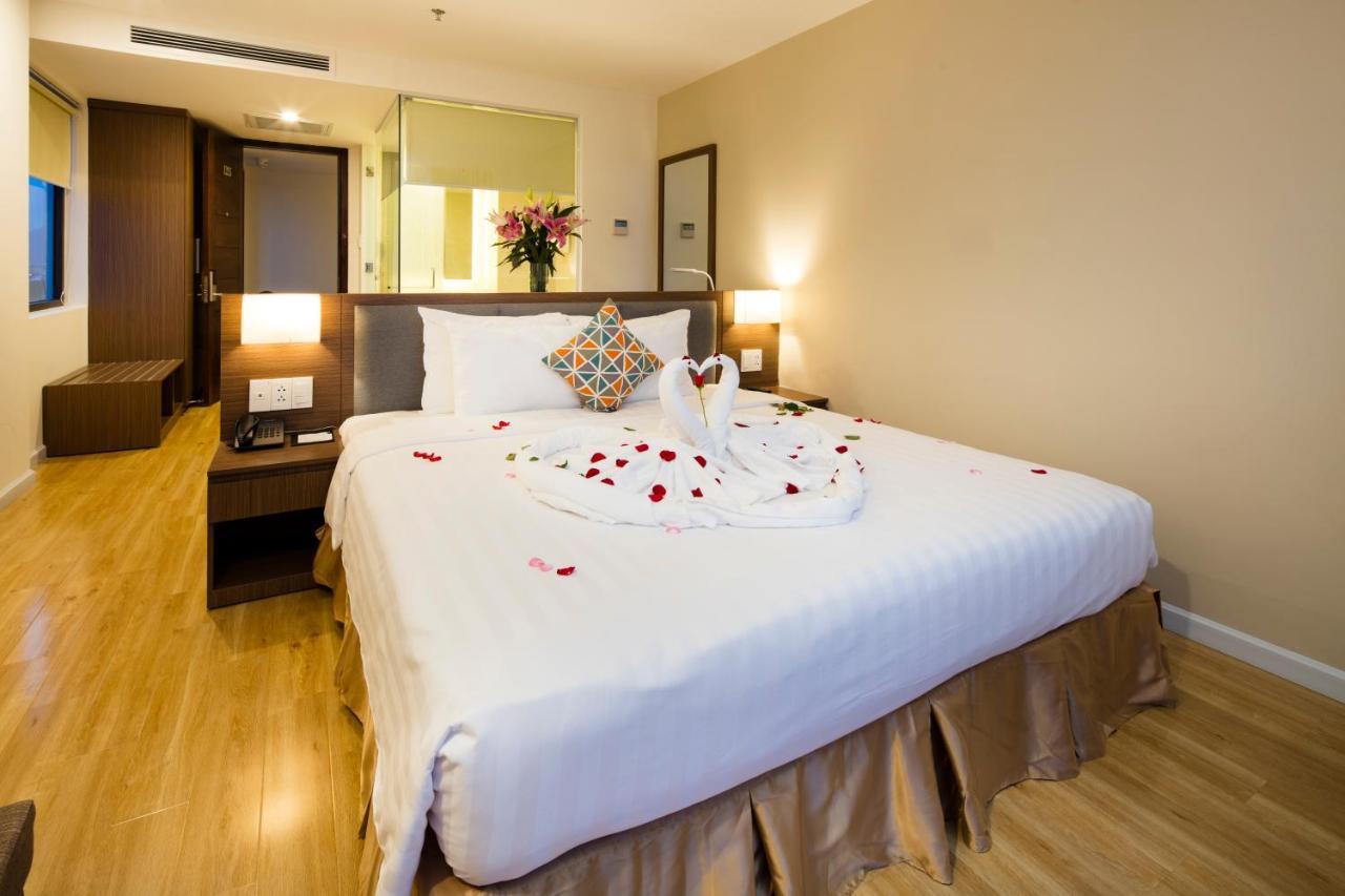 King Town Grand Hotel & Wedding Center Nha Trang Exterior foto