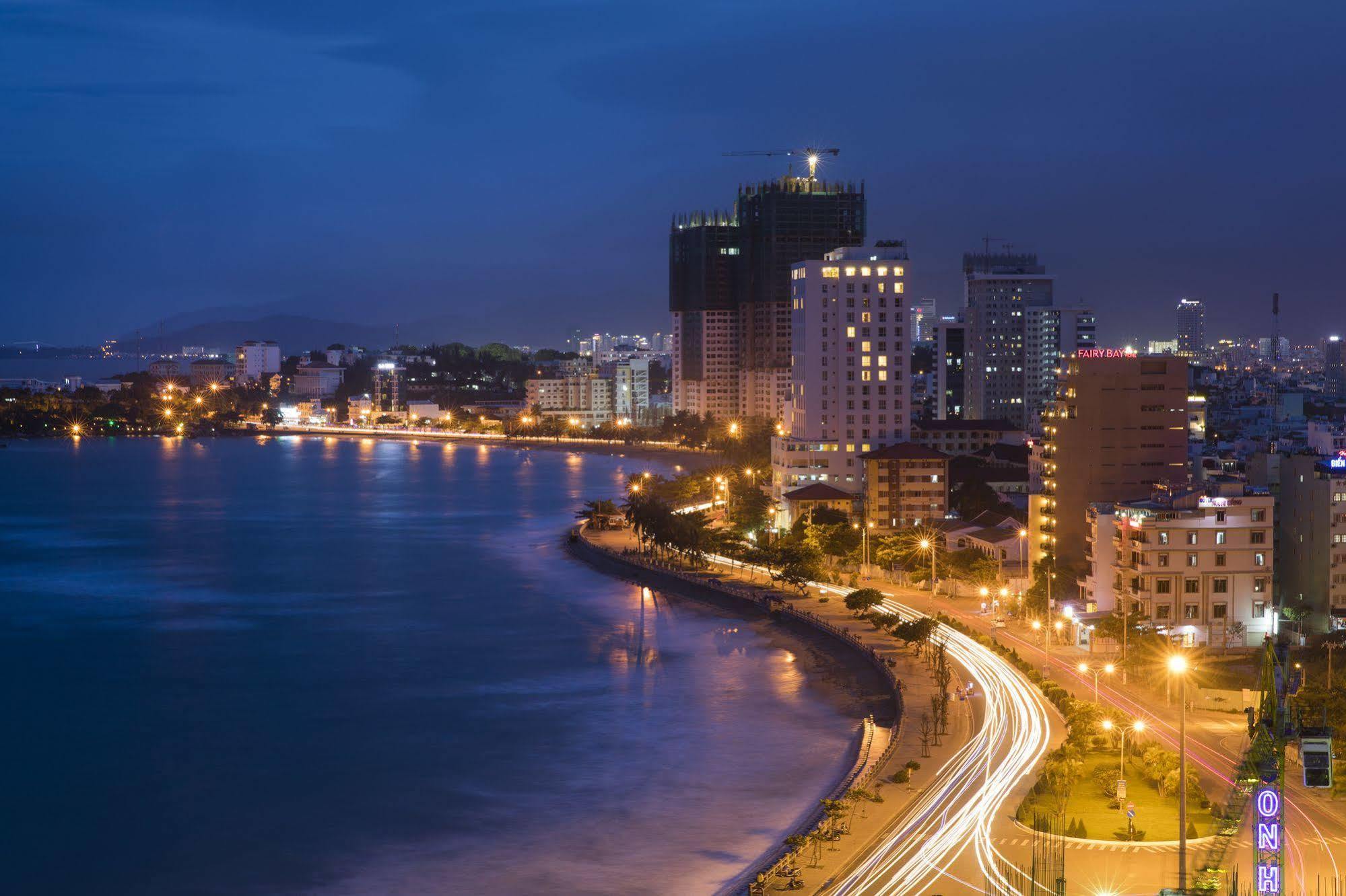 King Town Grand Hotel & Wedding Center Nha Trang Exterior foto