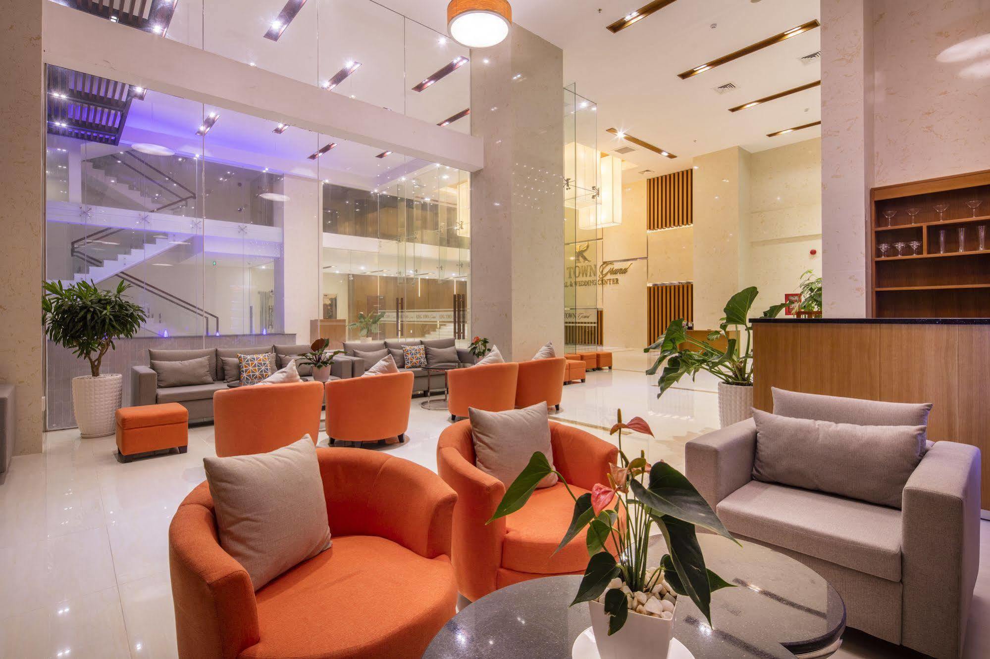 King Town Grand Hotel & Wedding Center Nha Trang Exterior foto